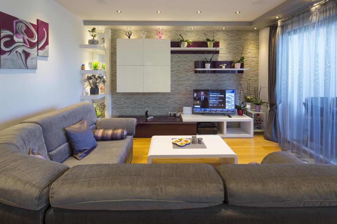 Nena Apartment Makarska