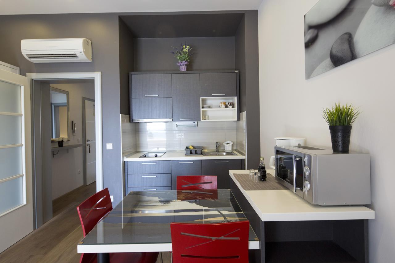 Nena Apartment Makarska