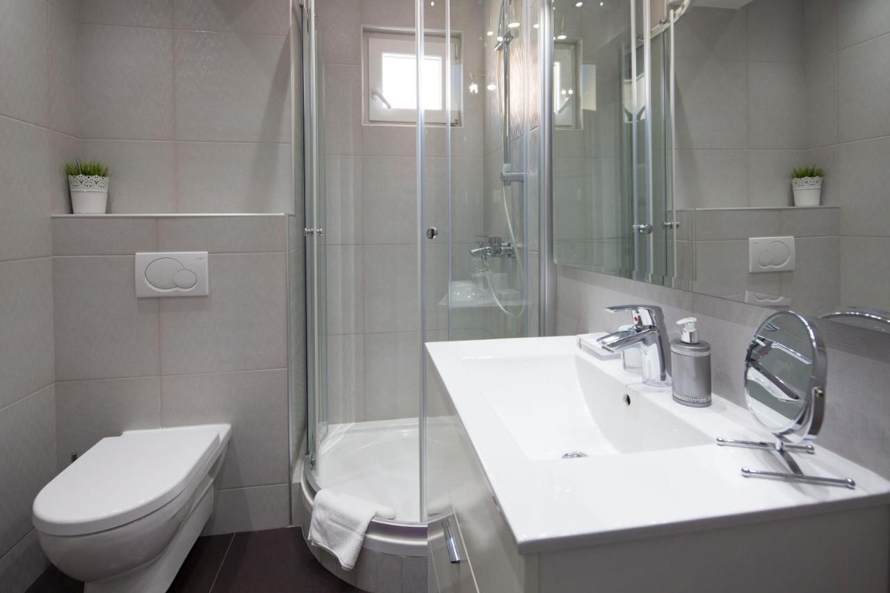 Apartament Nena *